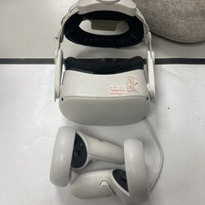 Meta Oculus Quest 2 VR Headset