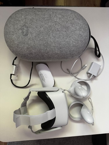 Oculus quest 128gb with 2 - oculus,