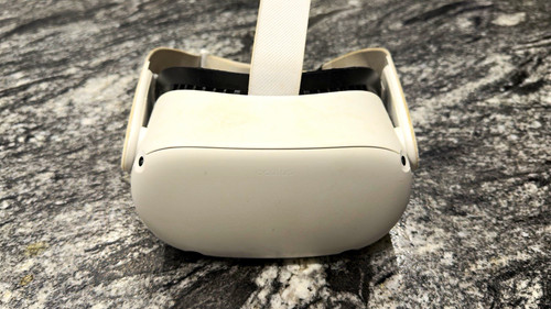 Quest headset - 2,