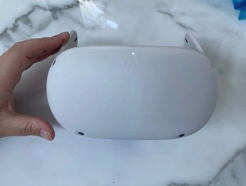 Oculus quest virtual reality - virtual,